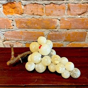 Vintage alabaster grapes mcm